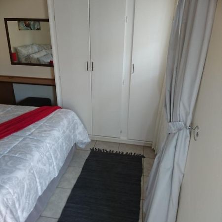 Chanelle Self Catering Bloemfontein Bagian luar foto