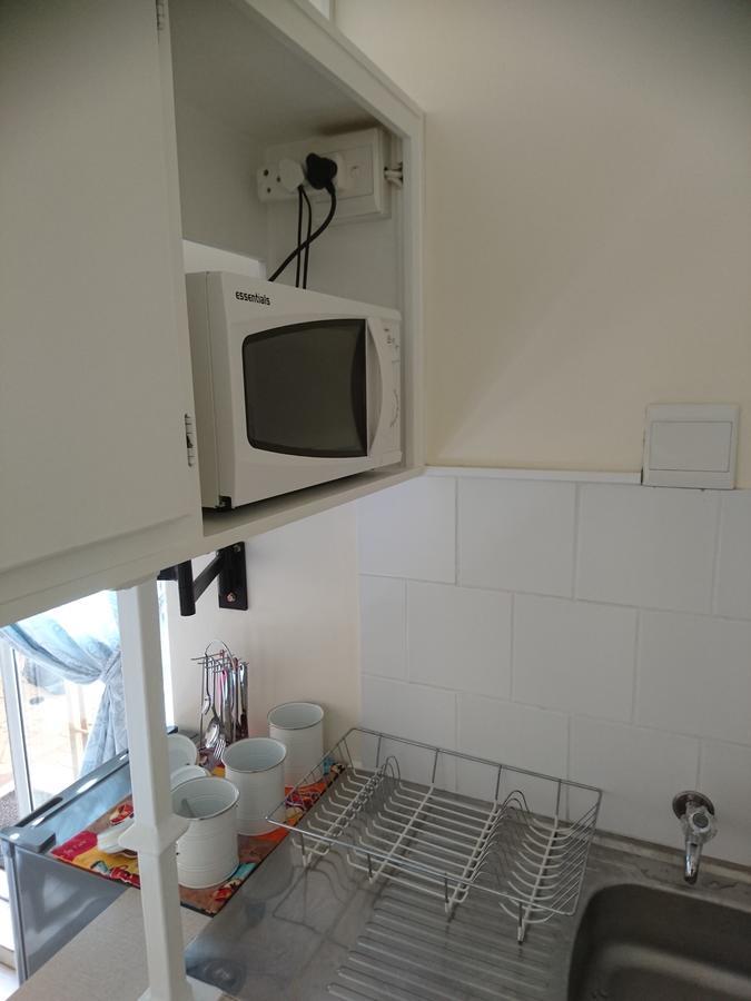 Chanelle Self Catering Bloemfontein Bagian luar foto