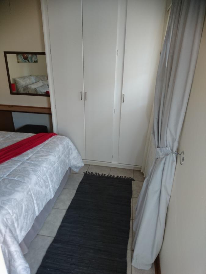 Chanelle Self Catering Bloemfontein Bagian luar foto