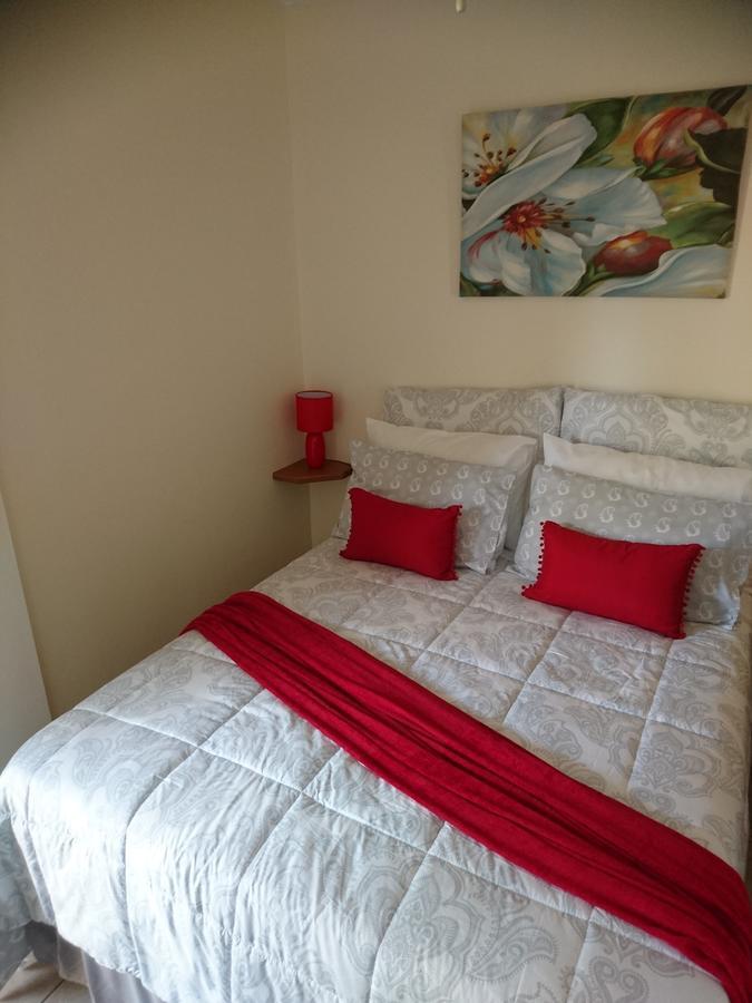 Chanelle Self Catering Bloemfontein Bagian luar foto