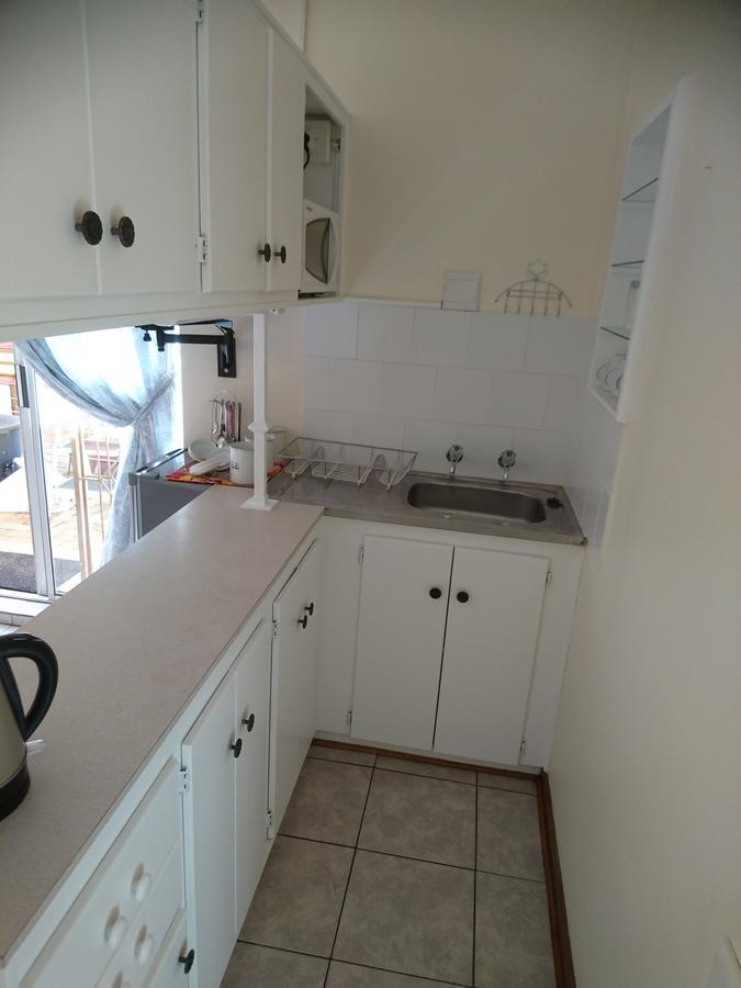 Chanelle Self Catering Bloemfontein Bagian luar foto